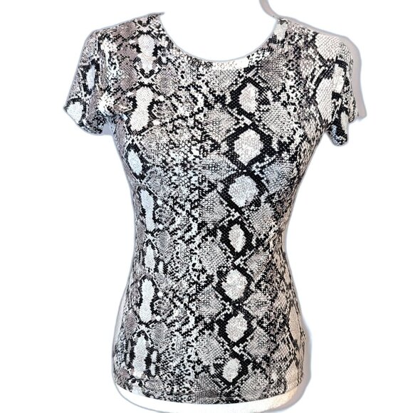 Express | Super Soft Essential Jersey Tee Snake in Ivory | Size Small - Picture 3 of 11